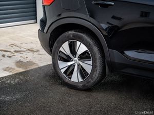 Volvo XC40 RECHARGE T4 CORE - Image 3