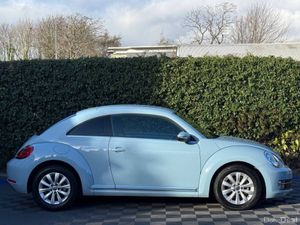 Volkswagen Beetle 1.2 TSI DESIGN // FULL SERVICE H - Image 2