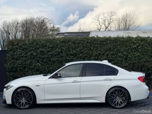 BMW 3-Series 320d M-SPORT COMPETITION // LIKE NEW - Image 3