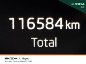 Skoda Karoq **AUTOMATIC**AMBITION 2.0TDI 115BHP - Image 4