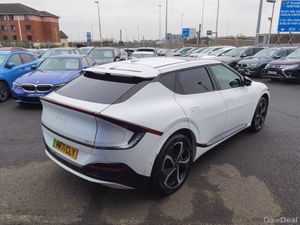 KIA EV6 GT-LINE S **SUNROOF** - Image 4