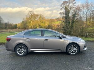Toyota Avensis 2018, luna spec, FSH - Image 3