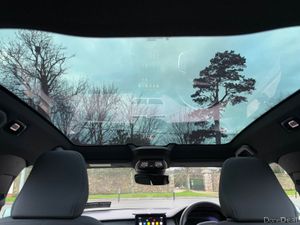 Polestar 2 LONG RANGE FIXED PAN ROOF - Image 3