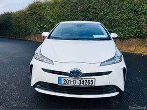 Toyota Prius APPLE CAR PLAY // KEYLESS ENTRY // PR - Image 4