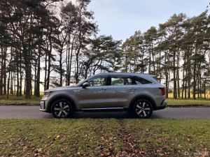 Kia Sorento 2021 Seven Seats Diesel Automatic - Image 4
