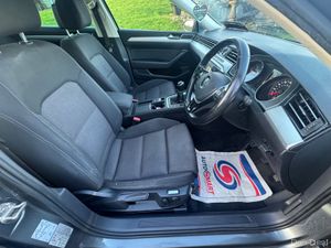 Volkswagen Passat 2015 2.0 TDI - Image 4