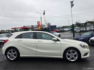 Mercedes-Benz A-Class A180 AMG LINE INTERIOR SUNFO - Image 4