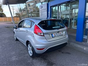Ford Fiesta MCA ZETEC 1.25 60PS M5 4DR - Image 2
