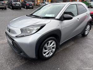 2022 Toyota Aygo  1.0 VVT-I  X -Play Smartphone - Image 2