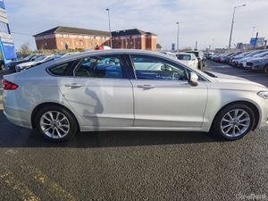 FORD MONDEO 2.0TD ZETEC 150BHP - Image 4