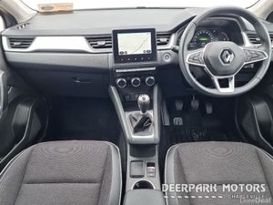 Renault Captur TCe 90 Techno - Image 2