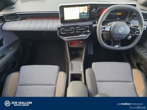 Renault 5 E-Tech Techno 52kwh - Image 4