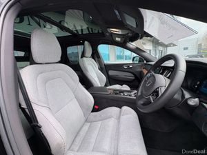 Volvo XC60 Inscription // Diesel // Automatic - Image 2