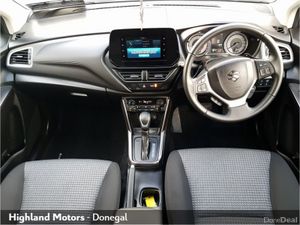 Suzuki SX4 SX4 1.5 S1-HEV MOTION AGS 5DR - Image 2