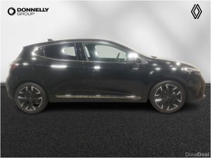 Renault Clio Hatchback Techno - Image 4