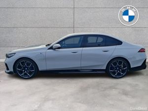 BMW 5-Series 530e M Sport Saloon - Image 3
