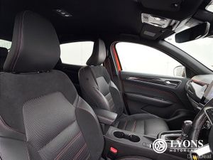 Renault Arkana R.S. LINE E-TECH HYBRID 145 AUTO - Image 3