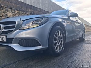 Mercedes-Benz C-Class 2017 - Image 4