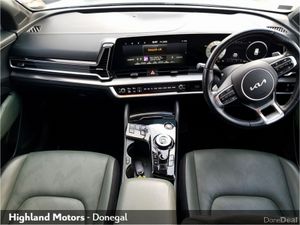 Kia Sportage Anniversary Edition Hybrid - Image 2