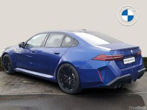 BMW M5 M5 Saloon - Image 2
