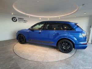 Audi Q7 SQ7 Quattro 5dr Tip Auto - Image 2
