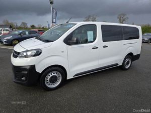 Vauxhall Vivaro Edition L - Image 2