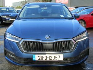 Skoda Octavia C Ambition 2.0tdi 115HP 5DR - Image 2