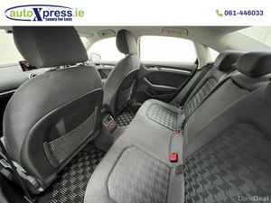 Audi A3 1.4 TSI Automatic, reversing camera - Image 4