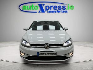Volkswagen Golf 1.2 TSI Automatic, reversing camer - Image 3