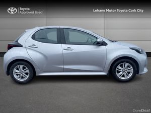 Toyota Yaris YARIS 1.5 LUNA - Image 3