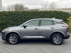 Nissan Qashqai SV 1.3 // FULL SERVICE HISTORY // V - Image 3