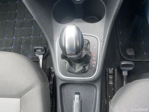 2016 Volkswagen Polo - Image 3