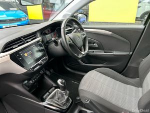 Opel Corsa SC-1.2 75PS-PET-5SP-MY22 4DR - Image 3