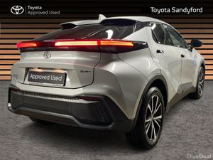 Toyota C-HR HYBRID SPORT // REAR CAMERA // APPLE C - Image 2