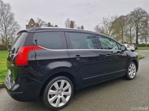 PEUGEOT 5008,7 SEATS, LOW KMS , NEW NCT ONE OWNER - Image 4