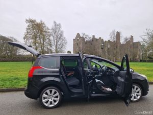 PEUGEOT 5008,7 SEATS, LOW KMS , NEW NCT ONE OWNER - Image 2