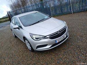 Opel Astra 2017 diesel long tax and test - Image 2