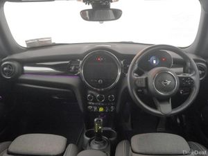 Mini Cooper Electric Level 2 - Image 4