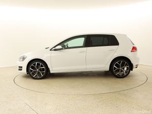 2015 Volkswagen Golf 1.6 TDI Bluemotion 110 BHP - Image 4