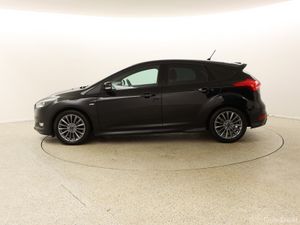 2017 FORD FOCUS ST-LINE 1.5 TDCI 120 BHP - Image 4