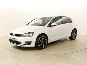 2016 Volkswagen Golf 1.6 TDI Match Edition 110 BHP - Image 3