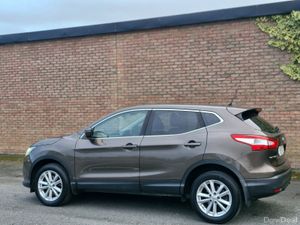 Nissan Qashqai 1.5 DSL LOW MILAGE - Image 2