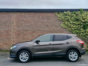 Nissan Qashqai 1.5 DSL LOW MILAGE - Image 4