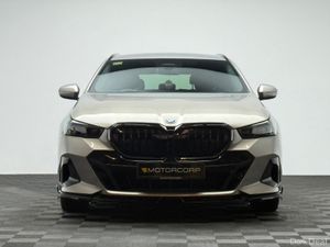 BMW 5-Series 530E M SPORT PRO - Image 2