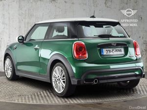 Mini Cooper 3-Door Cooper Exclusive - Image 2