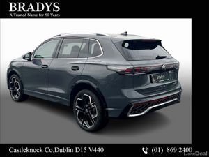 Volkswagen Tiguan ***SOLD*** R-Line TSi eHybrid 20 - Image 3