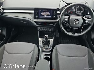 Skoda Fabia AMBITION 1.0 MBI 65 BHP 5DR *1 OWNER - - Image 2