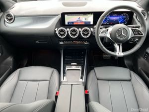 Mercedes-Benz EQA 250 Plus Sport Executive Compact - Image 4