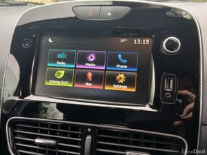 Renault Clio 2019 * NEW NCT & TAX* DYN NAV 5dr - Image 4