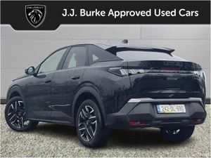 Peugeot 3008 1.2 MHEV PureTech 136bhp eDCS6 Allure - Image 4